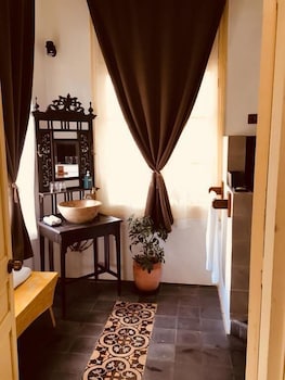 banyan boutique by 5h