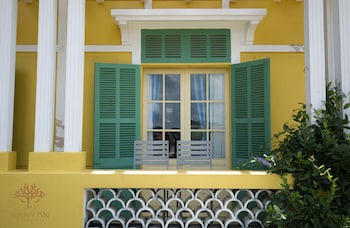 banyan boutique by 5h
