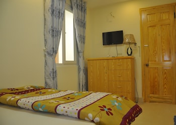 hoang nguyen hotel