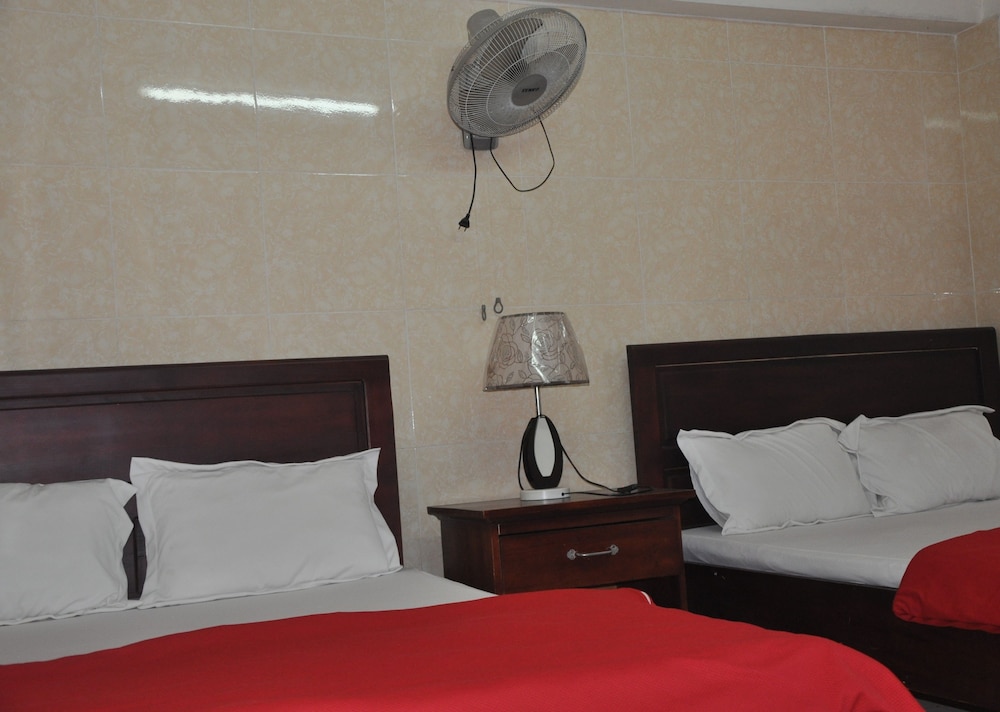 hoang nguyen hotel