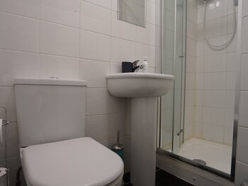 london queens apartments
