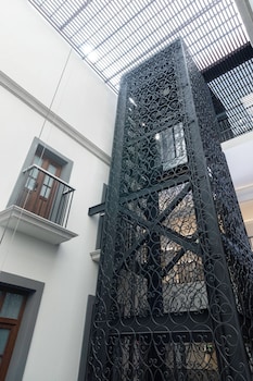 voco royalty puebla downtown by ihg