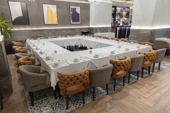 voco royalty puebla downtown by ihg