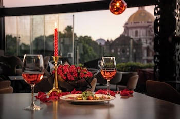 voco royalty puebla downtown by ihg