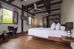 Enkosa Modern Villa,Front Bldg., Baldrey Road,3 star