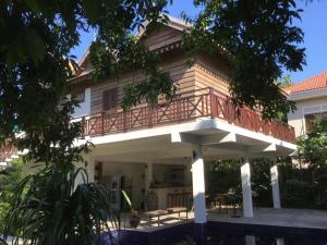 Enkosa Modern Villa,Front Bldg., Baldrey Road,3 star