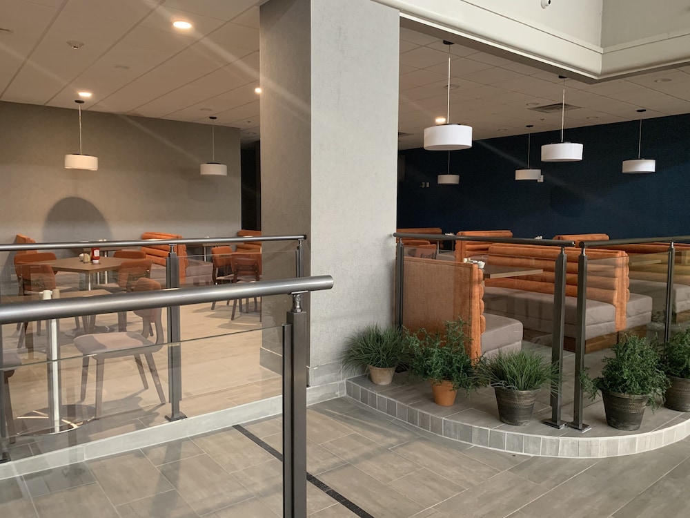 holiday inn baton rouge south by ihg