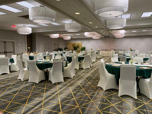 holiday inn baton rouge south by ihg