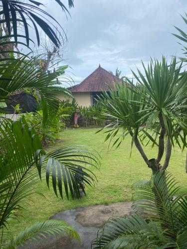 the seaman garden huts