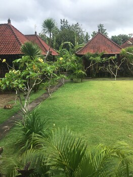 the seaman garden huts
