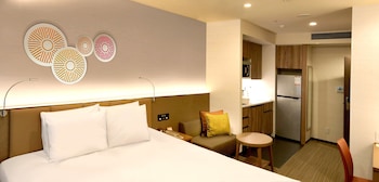 holiday inn and suites shin osaka an ihg hotel