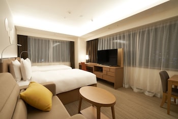 holiday inn and suites shin osaka an ihg hotel