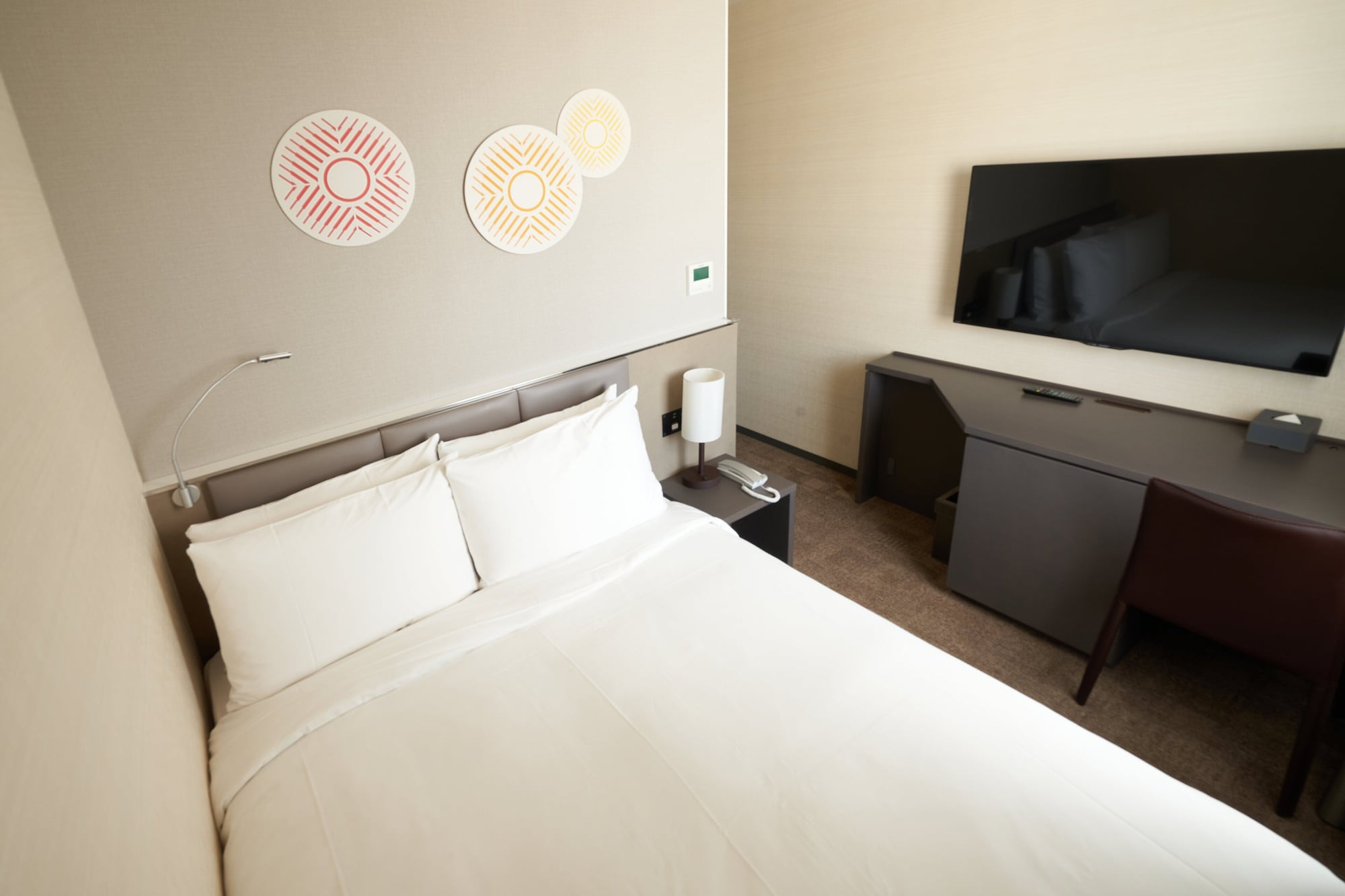 holiday inn and suites shin osaka an ihg hotel