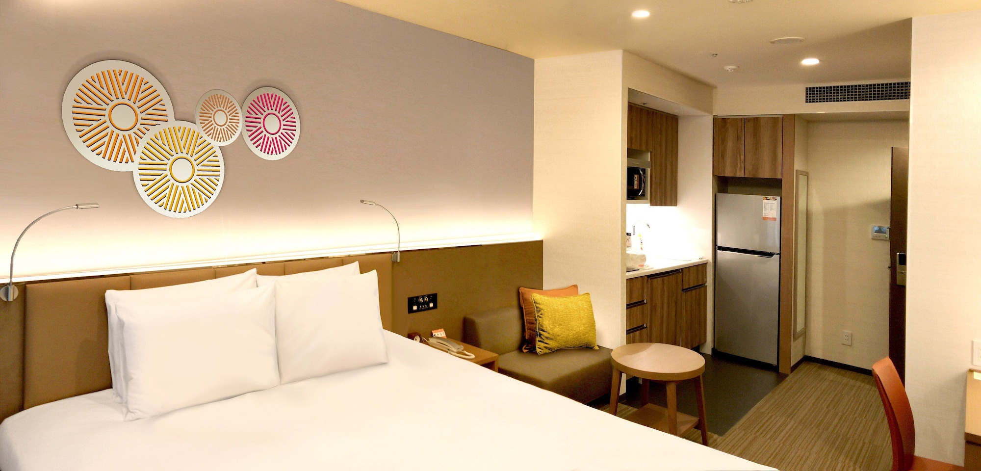 holiday inn and suites shin osaka an ihg hotel