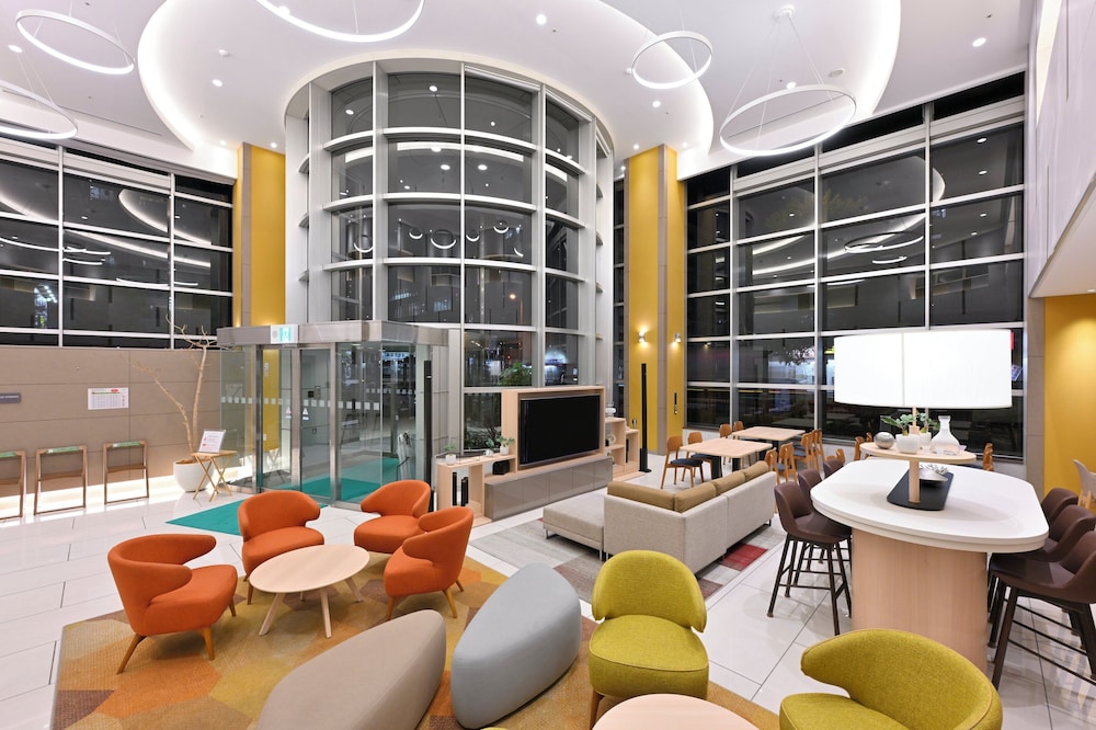 holiday inn and suites shin osaka an ihg hotel