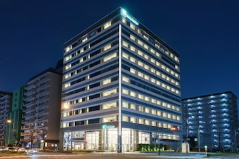 holiday inn and suites shin osaka an ihg hotel