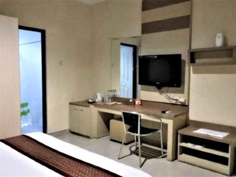 grand mansion blitar
