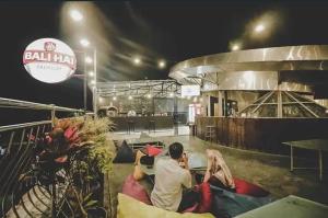 grand mansion blitar