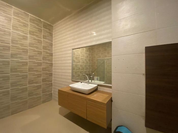 grand mansion blitar