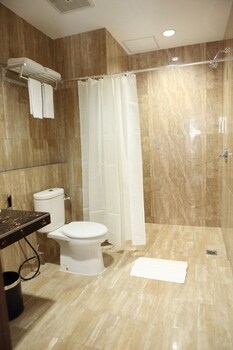 horison express sentani