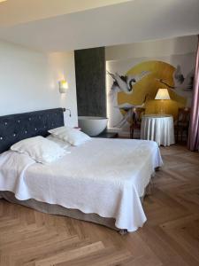 L'esplanade,Castelnaud-La-Chapelle>>Brive-La-Gaillarde,3 star