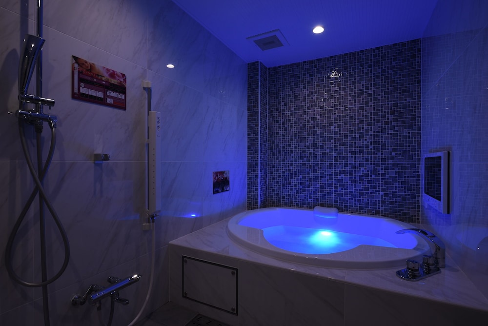 restay onoji adults only