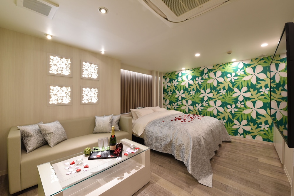 restay onoji adults only