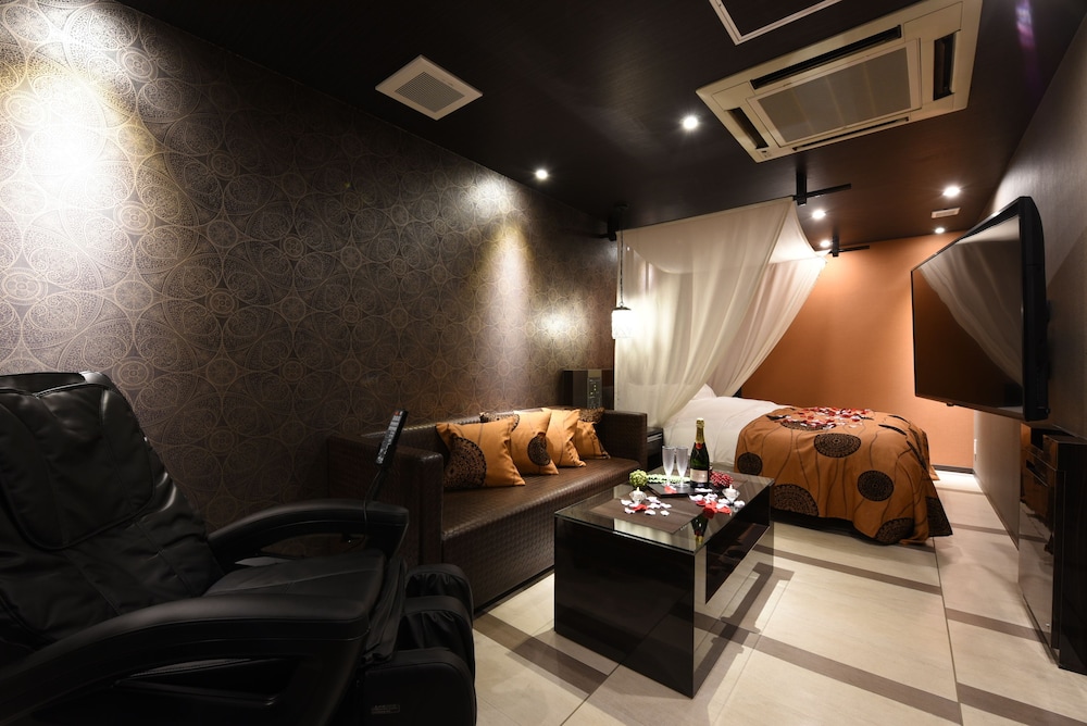 restay onoji adults only