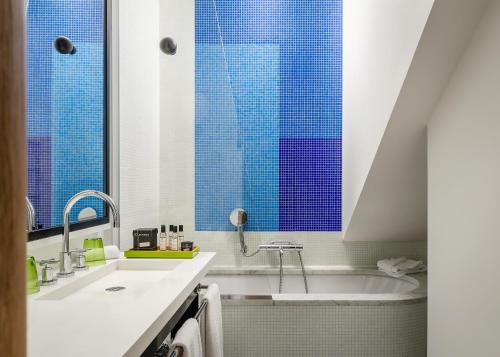 Hotel Du Ministere,Paris>>Champs-Elysees,4 star