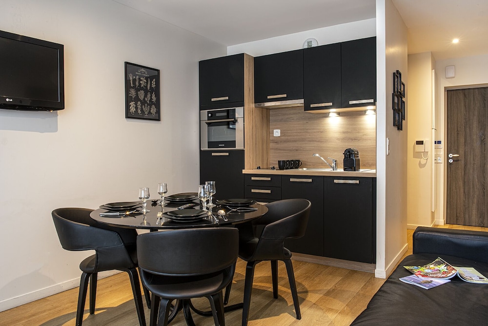 la maison deugene apparthotel centre historique