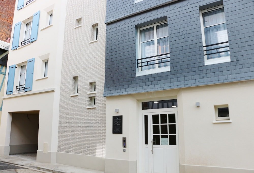 la maison deugene apparthotel centre historique