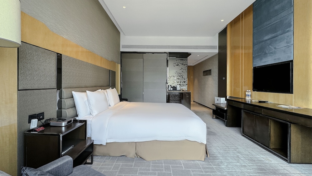 crowne plaza beijing lido by ihg