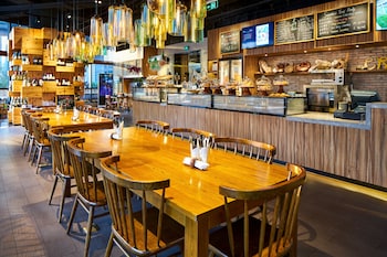 crowne plaza beijing lido by ihg