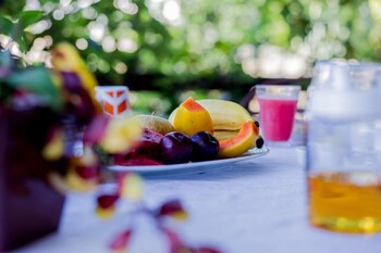 feiticeira guesthouse