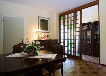 bed and breakfast villa flora