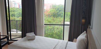 rivoli hotel jakarta