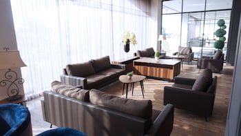 rivoli hotel jakarta