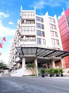 rivoli hotel jakarta
