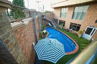 Corinthia Villa Hotel,Near World Bank,4 star