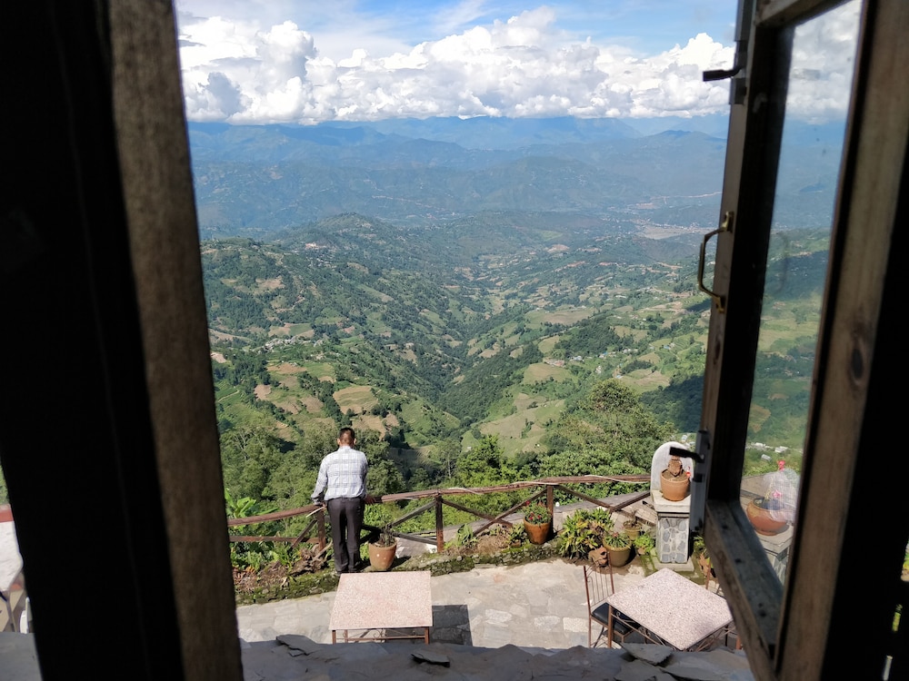 everest manla resort