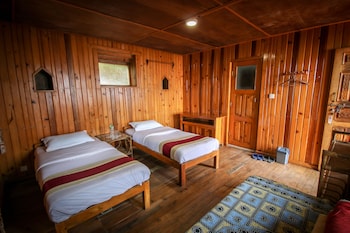 everest manla resort