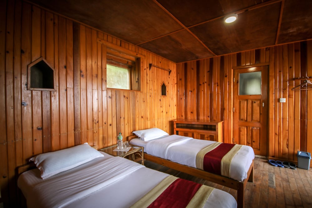 everest manla resort