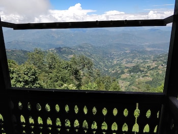 everest manla resort