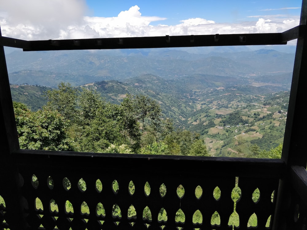 everest manla resort