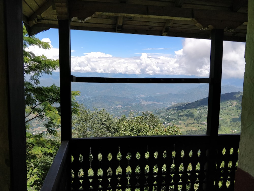 everest manla resort
