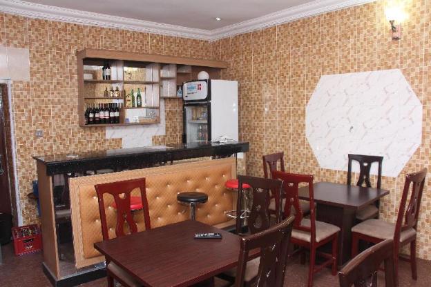 jostos place
