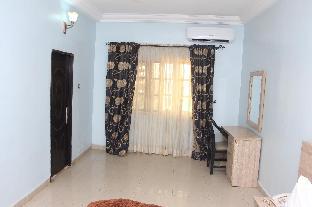 jostos place