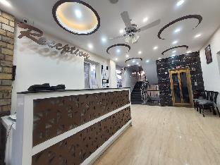 Hotel Oriental,Near - Jolly Grant Airport,3 star