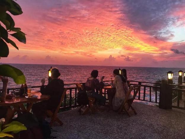 diamond cliff beach resort