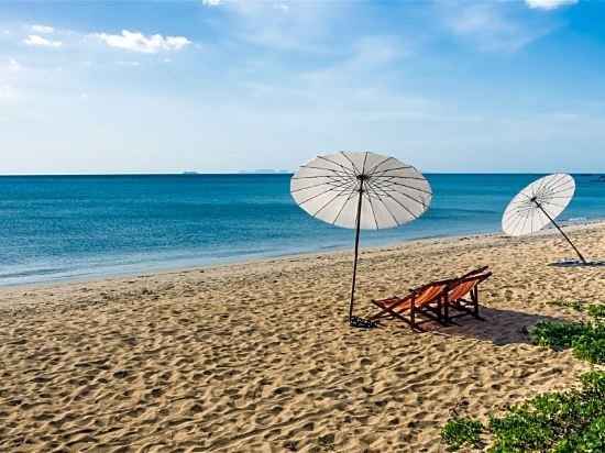 diamond cliff beach resort